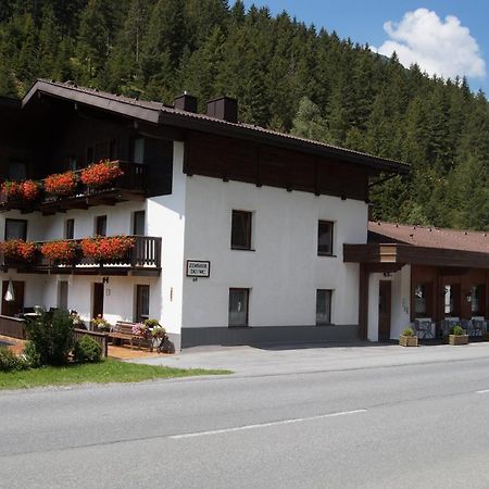 Gasthof Zur Einkehr Sankt Leonhard im Pitztal Buitenkant foto