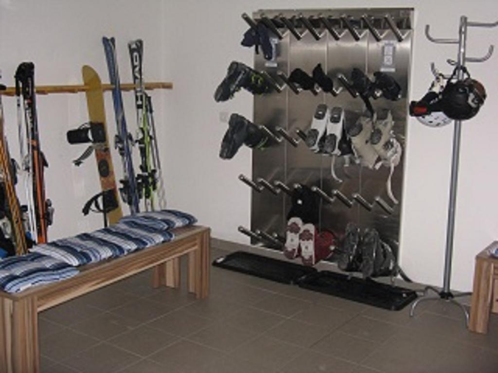 Gasthof Zur Einkehr Sankt Leonhard im Pitztal Buitenkant foto